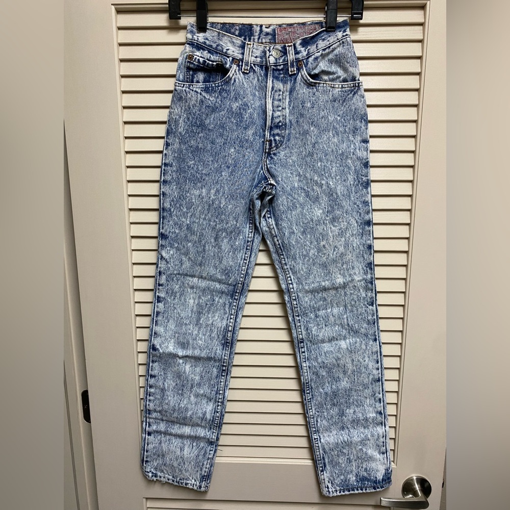Vintage Levis 26501-0116 Size 5 Acid Wash Jeans 1980s Comic Strip Tag USA 24x29